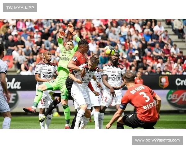 英格兰联赛杯米尔沃尔布拉德肖倒钩